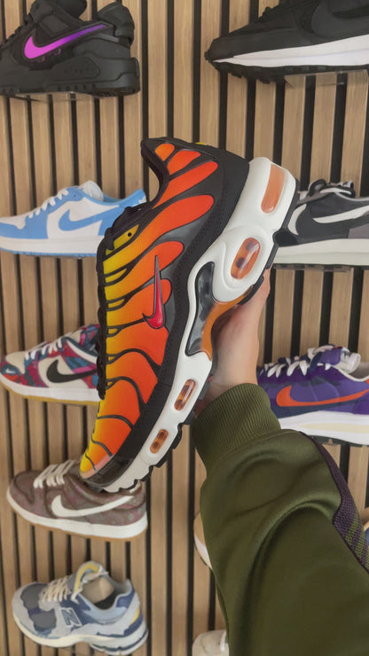 Air Max Plus Sunset (2024)